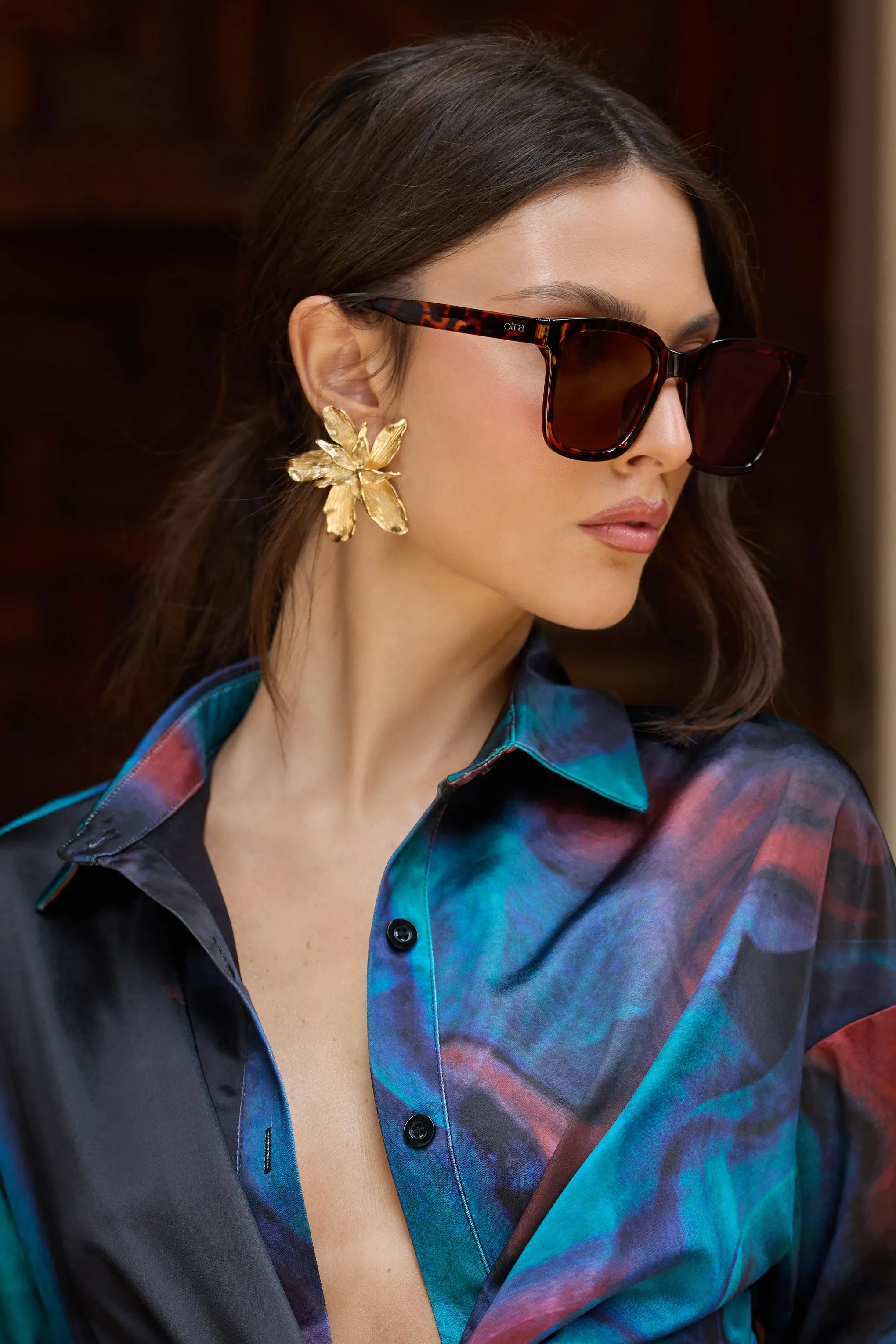 Fyn | Otra Tortoiseshell Oversized Classic Square Sunglasses Club L London