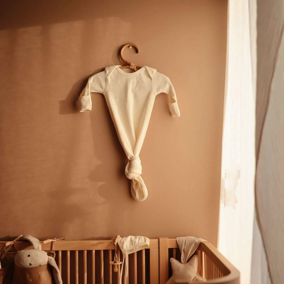 Mushie Ribbed Knotted Baby Gown - Ivory