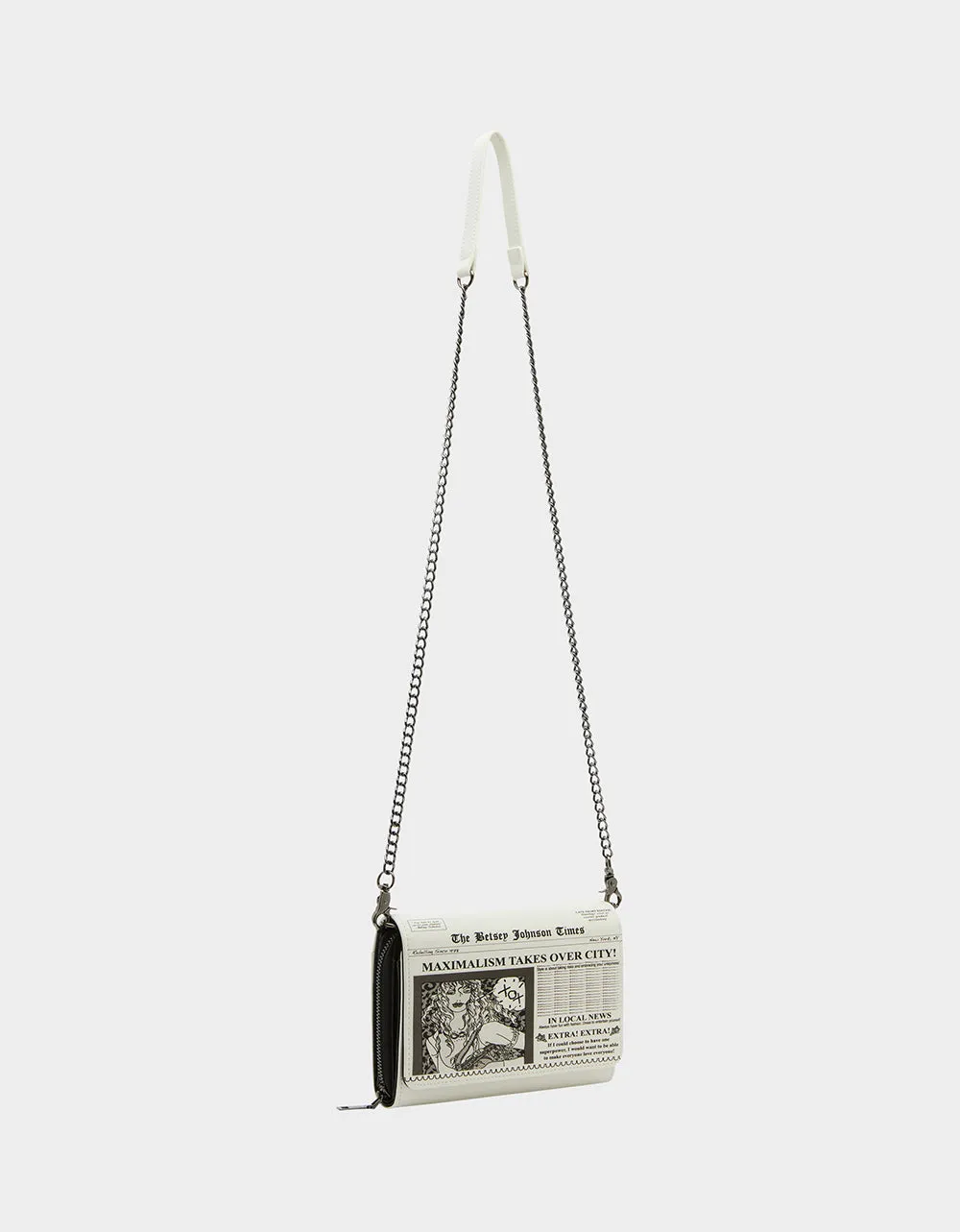 WHATS THE WORD  WALLET ON CHAIN BLACK WHITE Betsey Johnson