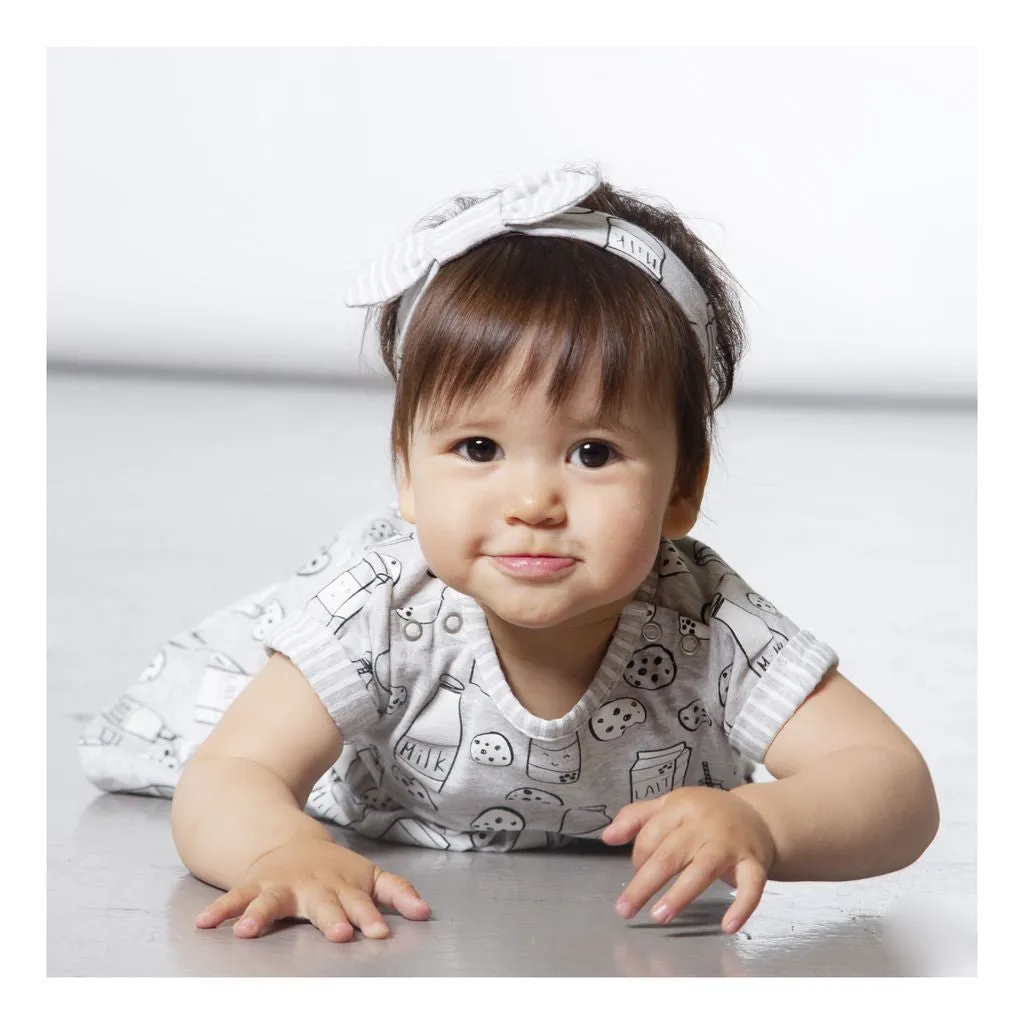 WHITE "MILKY TUMMY" DRESS & CAPRI LEGGING SET
